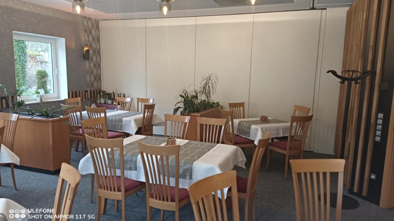Hotel & Restaurant Zum Hirsch Romhild Экстерьер фото