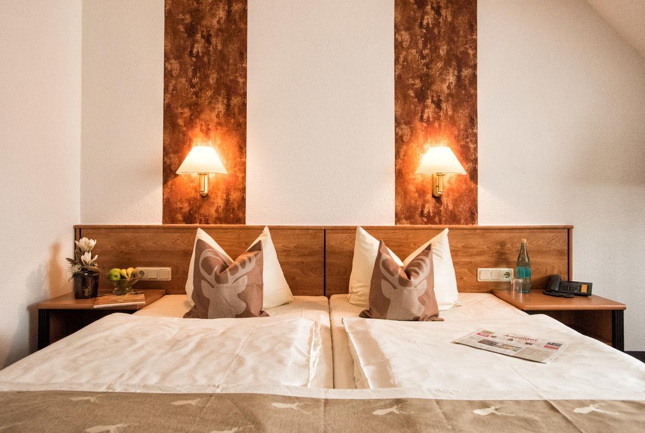 Hotel & Restaurant Zum Hirsch Romhild Экстерьер фото